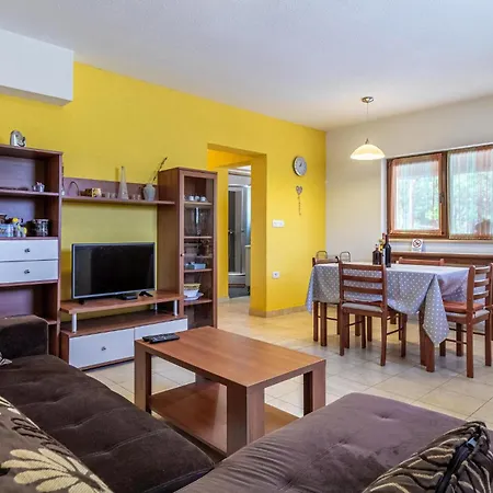 Apartment In With Wifi *